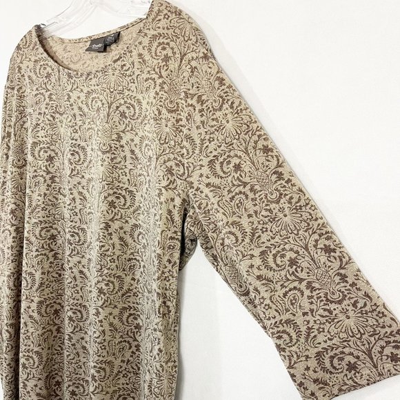 Chico's Travelers Brown Metallic Damask Print Asymmetrical Hem Top - Size 4, XXL - Picture 3 of 5